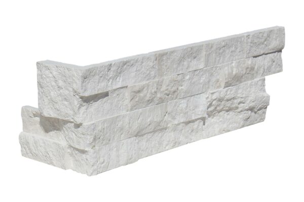 Desert Sand 6X18 Splitface Ledger Panel Corner